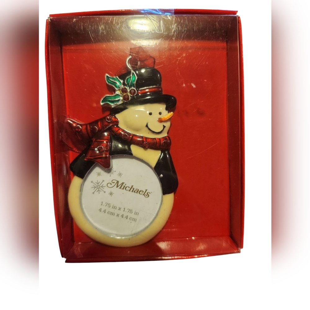 Michael's Craft Store Snowman Picture Ornament